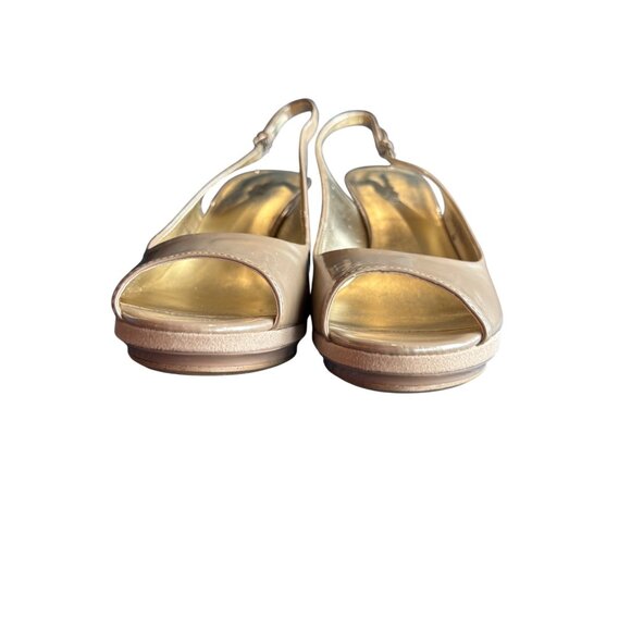 Nine West Sharina Nude Slingback Heels 9M 3" Heel Faux Patent Leather & Suede - Picture 5 of 11